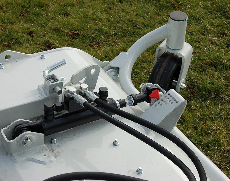 Matra Mowing Tractor 300 Series – Kilworth