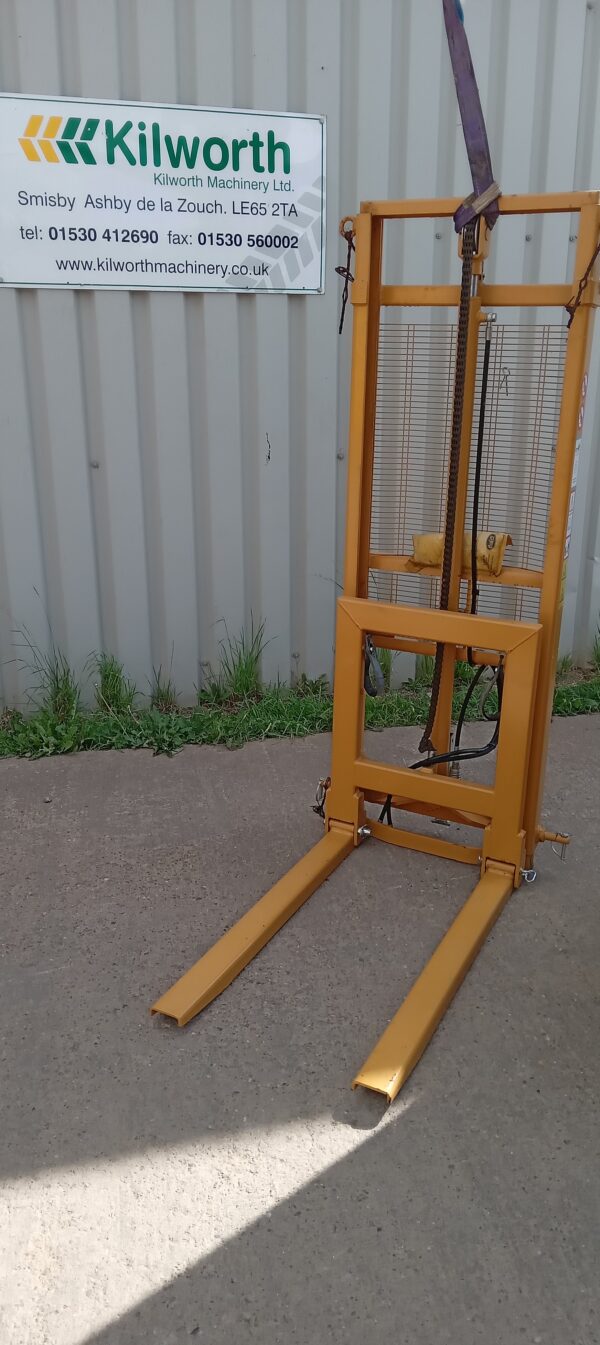 CM 5DLS Compact Forklift