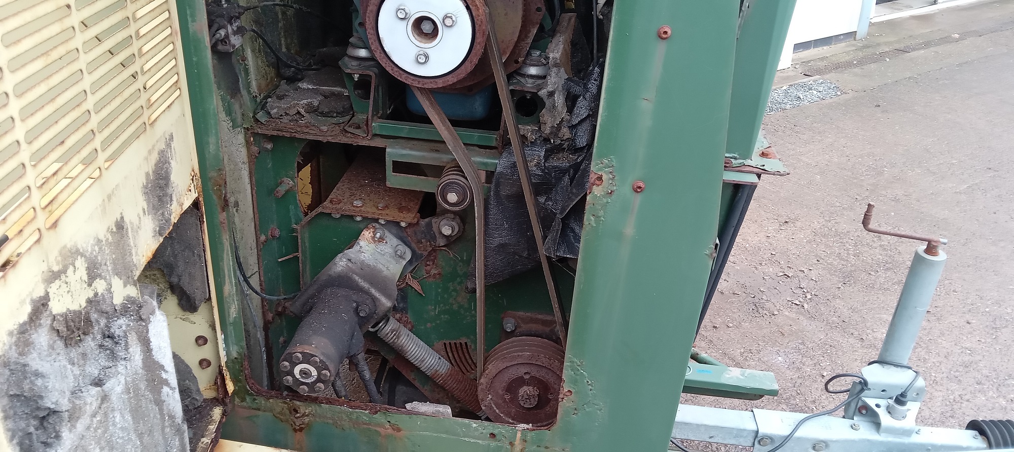 NEGRI R270 Chipper/Shredder - Image 7