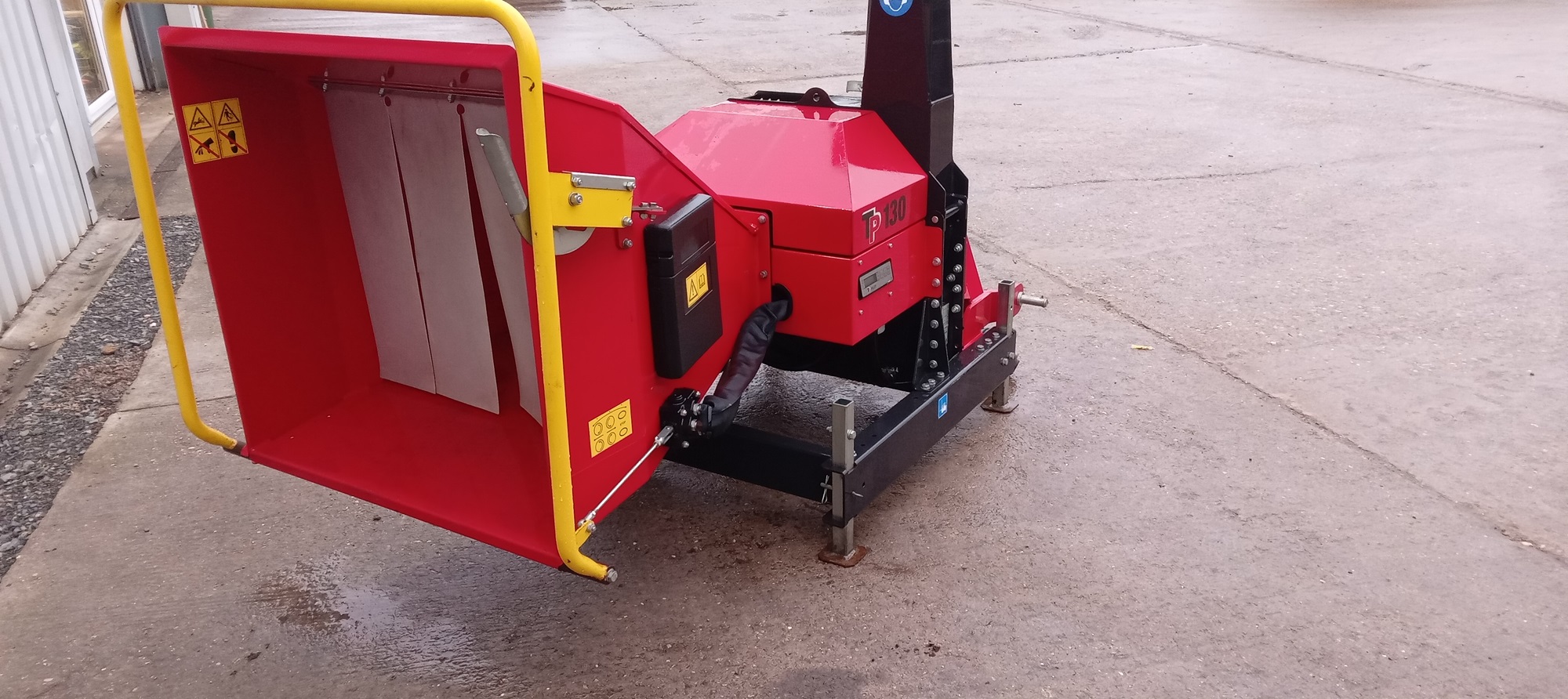 TP 130 PTO Powered Woodchipper - Image 2