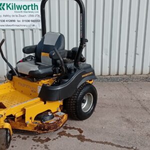 HUSTLER FASTRAK SDX48 Zero Turn Mower