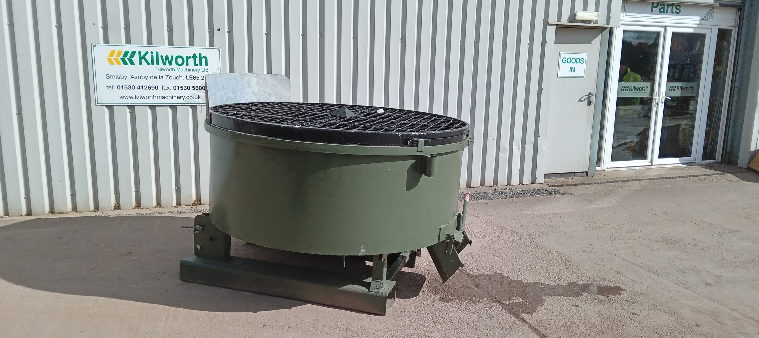 FLIEGL 1002 SS Pan Mixer - Image 3