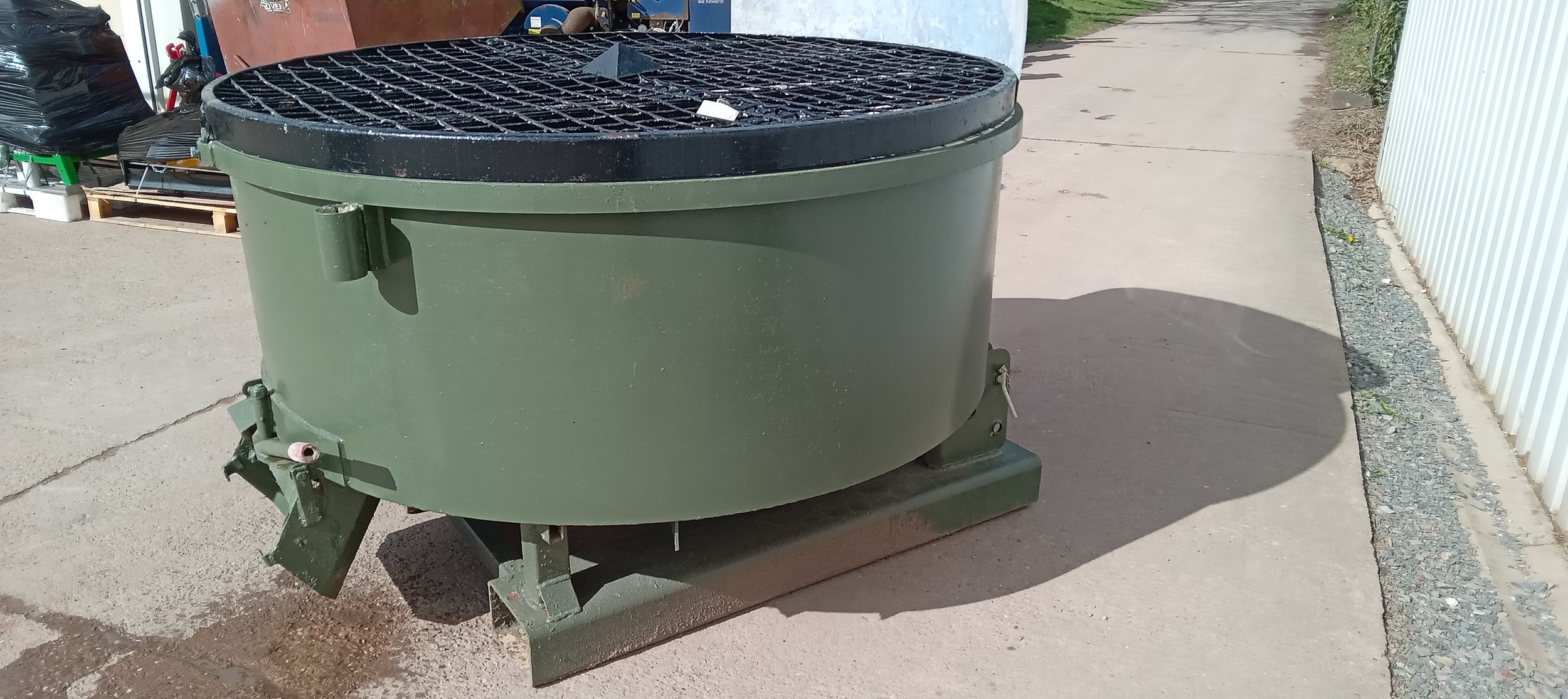 FLIEGL 1002 SS Pan Mixer - Image 7